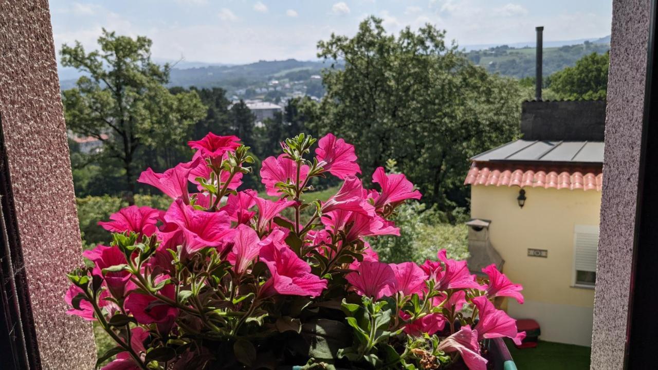 Sleeping Sarria Hotel Exterior photo